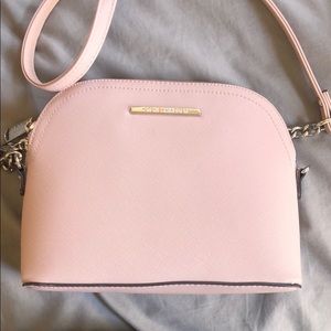 light pink/pastel pink steve madden crossbody bag